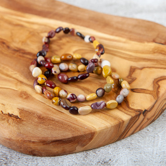 Mookaite Pebble Beaded Bracelet